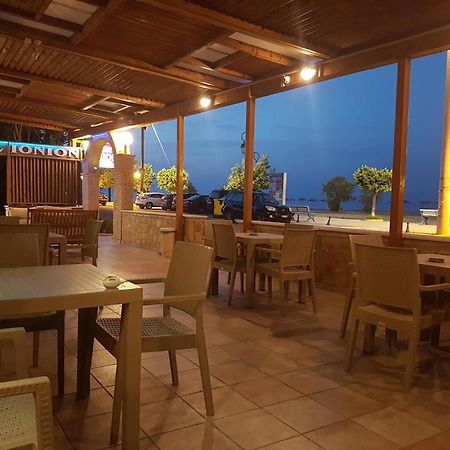 Hotel Ionion Kastro-Kyllini 外观 照片