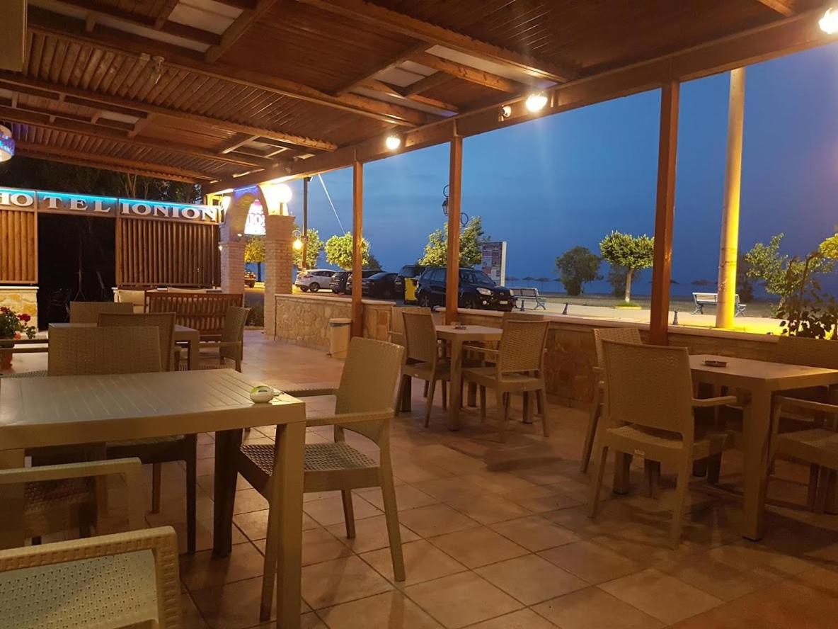 Hotel Ionion Kastro-Kyllini 外观 照片